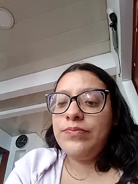 Snapshot of Vanesitacooper chatting on 10/11/25, 06:17 Vanesitacooper online show from 10/11/25, 06:17