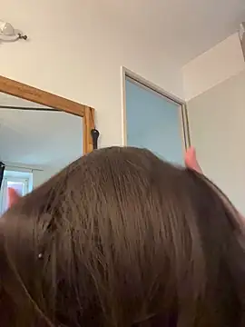 GiuliaDollx online show from 04/25/26, 12:41