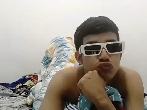 methme online show from 10/31/25, 11:39