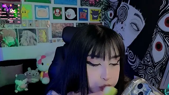 Snapshot of Yuhwan_ chatting on 11/07/25, 06:30 Yuhwan online show from 11/07/25, 06:30