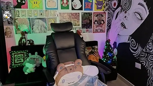 Yuhwan  online show from 12/20/25, 04:19