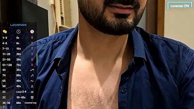 Snapshot of mlove902 chatting on 03/14/26, 06:46 mlove902 online show from 03/14/26, 06:46