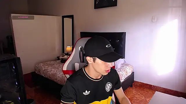 santiago cutex online show from 06/22/26, 12:13