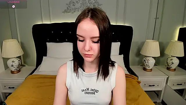 MarySparkle online show from 10/13/25, 03:50