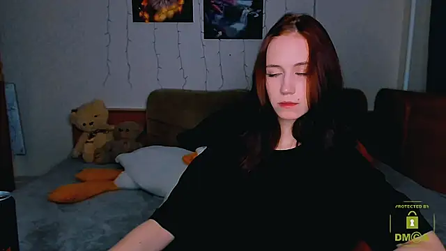 Snapshot of zaebali_ chatting on 10/31/25, 04:08 zaebali online show from 10/31/25, 04:08