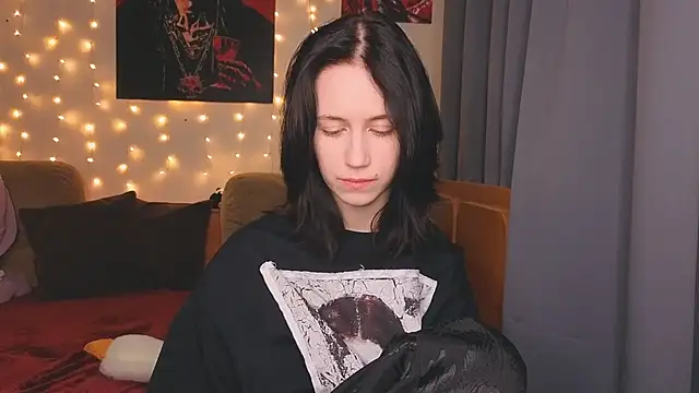 zaebali  online show from 04/17/26, 03:37