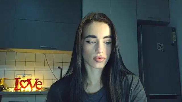 EvaMelnik online show from 09/15/25, 04:18