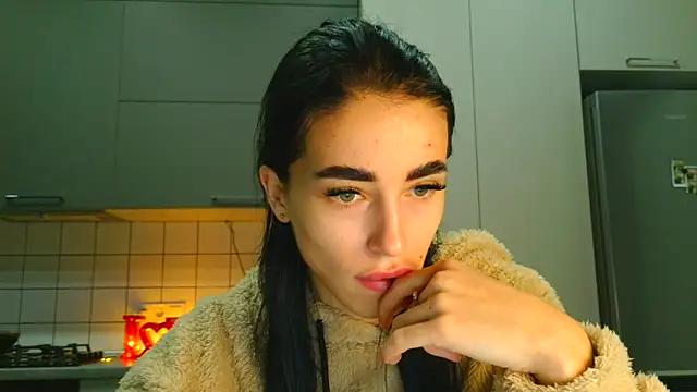 EvaMelnik online show from 09/29/25, 05:18