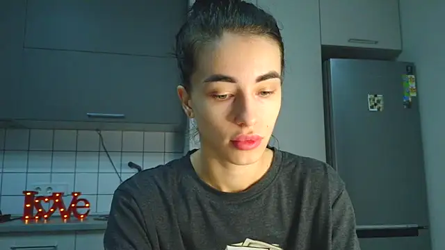 EvaMelnik online show from 11/09/25, 04:38