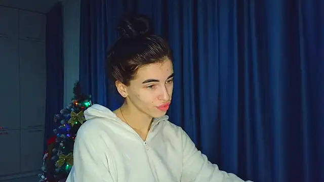 EvaMelnik online show from 11/26/25, 11:06