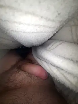 blueeyesss online show from 10/26/25, 01:00