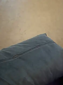 Snapshot of oryanna_sex chatting on 02/01/26, 05:44 oryanna sex online show from 02/01/26, 05:44