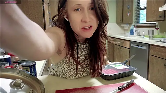 MommyGoddessL online show from 11/11/25, 03:34