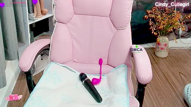 Snapshot of Cindy_Cutiegirl chatting on 01/07/26, 10:23 Cindy Cutiegirl online show from 01/07/26, 10:23