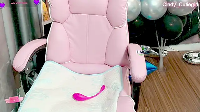 Snapshot of Cindy_Cutiegirl chatting on 02/11/26, 10:26 Cindy Cutiegirl online show from 02/11/26, 10:26