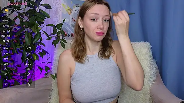 evashiny  online show from 11/11/25, 02:22