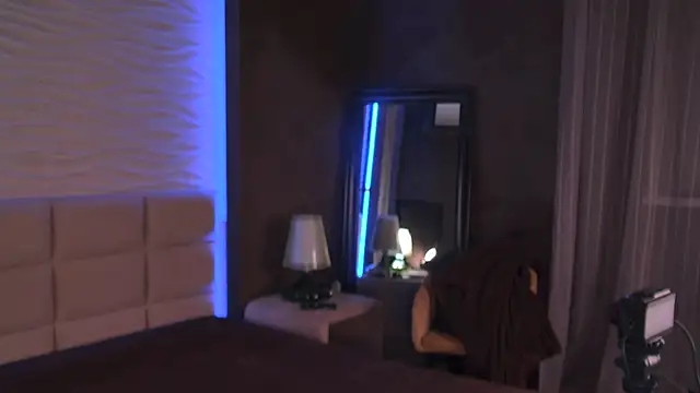 AriWild online show from 04/25/26, 04:37