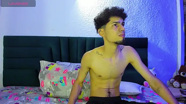 Chris Angel  online show from 11/03/25, 02:35