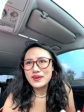 Snapshot of wen521 chatting on 10/25/25, 07:38 wen521 online show from 10/25/25, 07:38