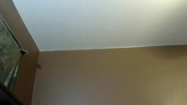 Flossee online show from 12/22/25, 03:03