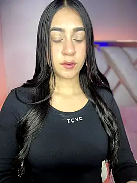 Snapshot of isabela_l chatting on 09/28/25, 02:50 isabela l online show from 09/28/25, 02:50