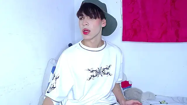 lucky stricke online show from 11/14/25, 04:22