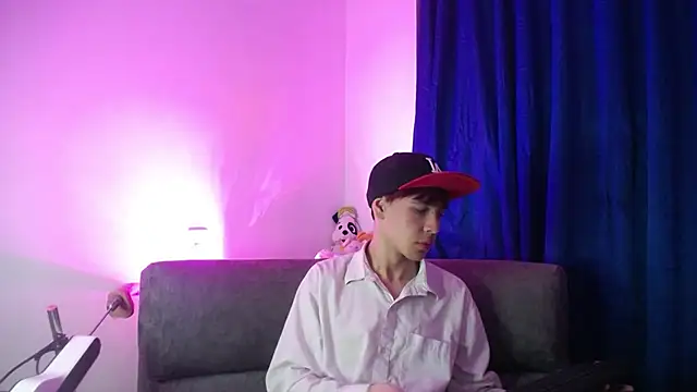 lucky stricke online show from 03/04/26, 04:29