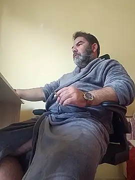 Nesch82 online show from 03/03/26, 07:25