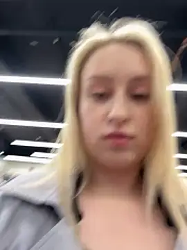 KassandraTress online show from 04/27/26, 10:57