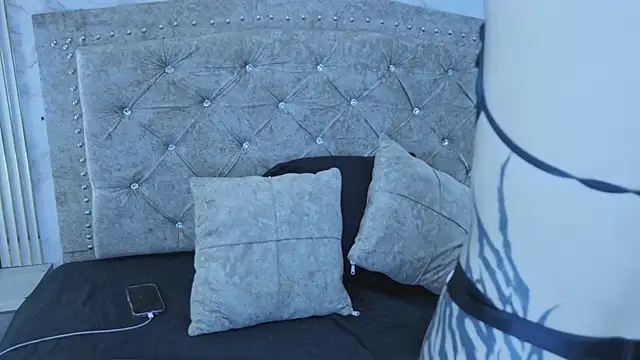 AnastasiaColeman online show from 03/16/26, 07:51