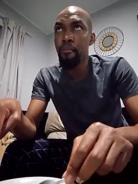 mojaymort online show from 10/26/25, 08:15