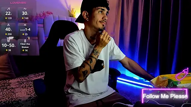 nextboywell1 online show from 03/12/26, 03:01