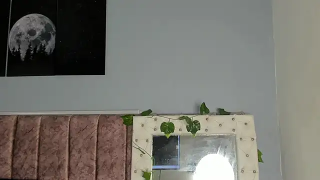 Snapshot of _jasmine_blush chatting on 11/19/25, 01:11 jasmine blush online show from 11/19/25, 01:11