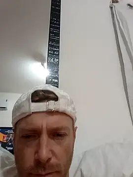 Snapshot of Loiroatv36 chatting on 06/02/26, 01:07 Loiroatv36 online show from 06/02/26, 01:07