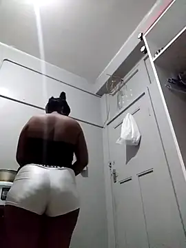 AcetousAbb online show from 10/31/25, 05:58