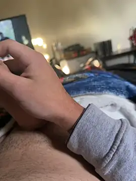 Snapshot of Guero661 chatting on 03/06/26, 12:40 Guero661 online show from 03/06/26, 12:40