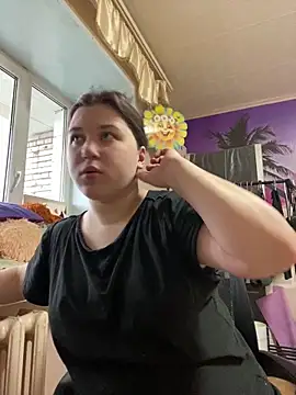 Kemeli008 online show from 10/27/25, 10:19