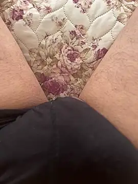 Snapshot of KAZANOVAA chatting on 04/04/26, 01:19 KAZANOVAA online show from 04/04/26, 01:19