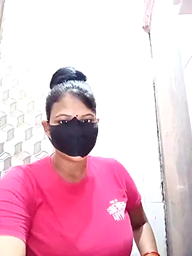 varnika online show from 04/23/26, 01:02