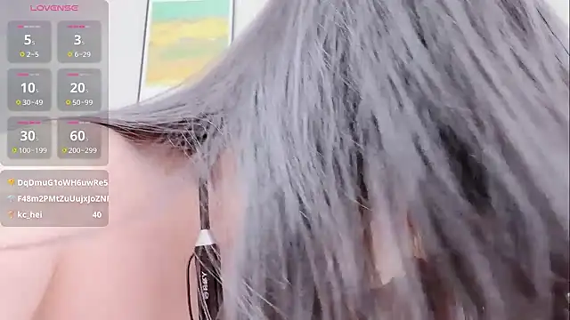 Snapshot of B-Yaya chatting on 09/19/25, 09:37 B-Yaya online show from 09/19/25, 09:37