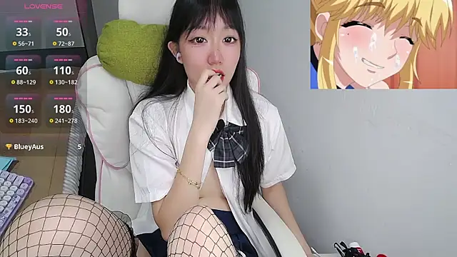 Snapshot of Angela-AMY chatting on 09/25/25, 03:43 Angela-AMY online show from 09/25/25, 03:43