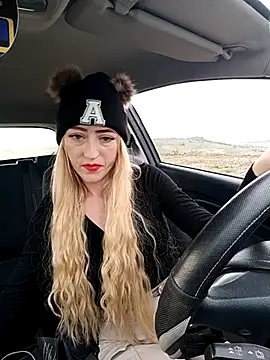 DeeA Blondy online show from 10/18/25, 01:56