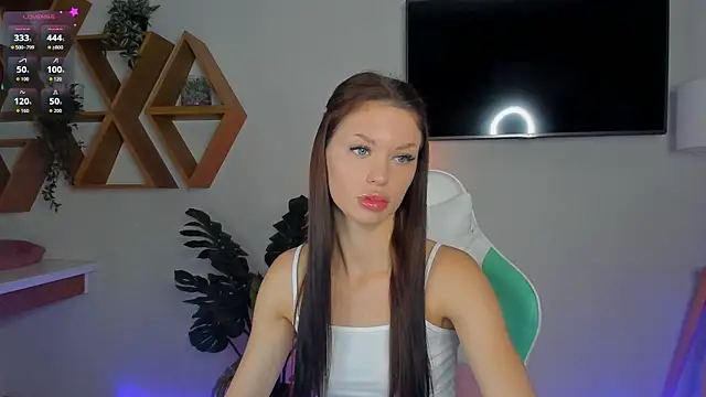 Cherry   Kiss online show from 05/17/26, 06:22