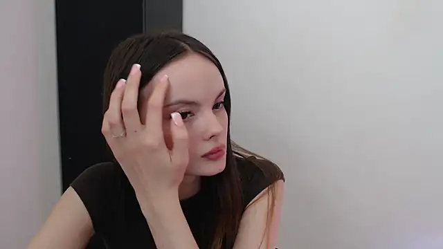 Ariella ari online show from 09/17/25, 12:40