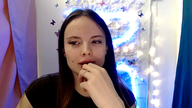 Ariella ari online show from 10/02/25, 12:45