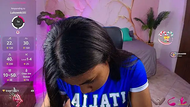 sharlottxl online show from 11/04/25, 12:54