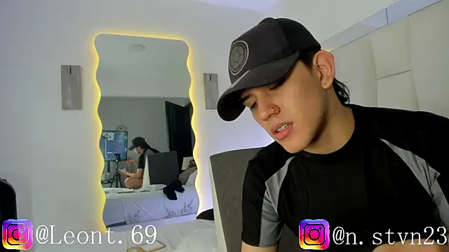 LoganTwink18 online show from 04/07/26, 01:33