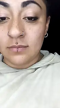 YiingandYang online show from 02/11/26, 06:24