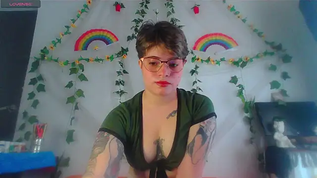 Snapshot of Mitsuha_gate chatting on 04/03/26, 04:05 Mitsuha gate online show from 04/03/26, 04:05