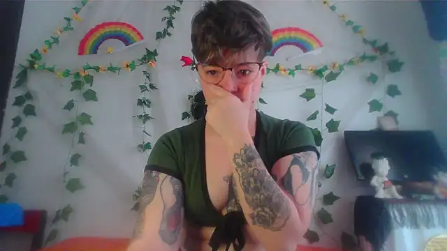 Snapshot of Mitsuha_gate chatting on 04/08/26, 03:23 Mitsuha gate online show from 04/08/26, 03:23